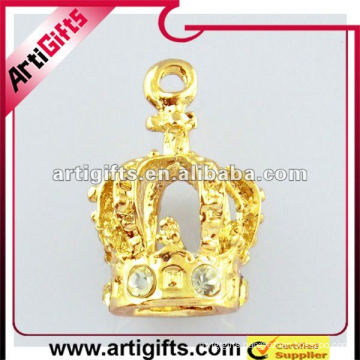 new design gold crown pendants